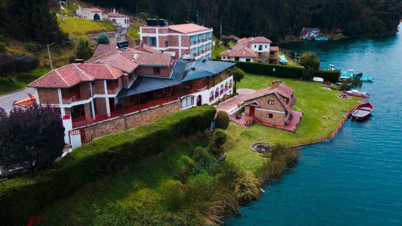 Hotel Refugio Santa Ines Aquitania Exterior photo